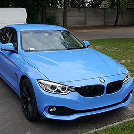 3d autócsomagóló fólia kék színben