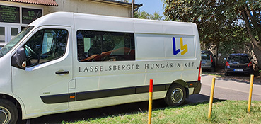 Opel Movano autó matricázás